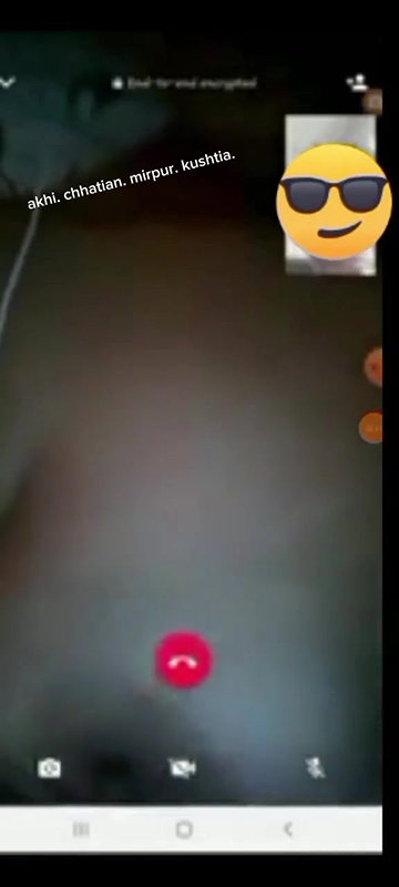 hot Indian girlfriend live boob show viral MMS