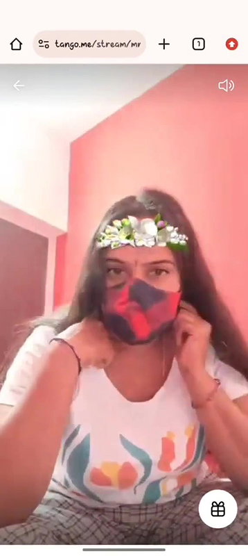 Tamil Girl Showing Her Boobs On Tango Private Show