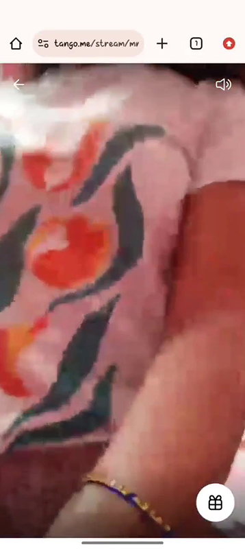 Tamil Girl Showing Her Boobs On Tango Private Show
