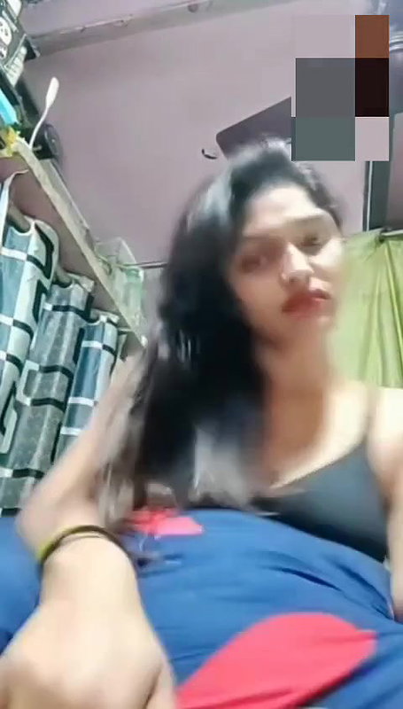 beautiful young busty mumbai girl squeezing boobs nipples showing