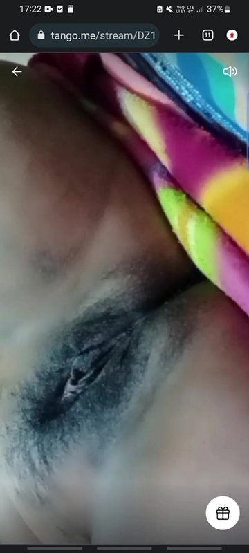 tango girl Kanya nude show
