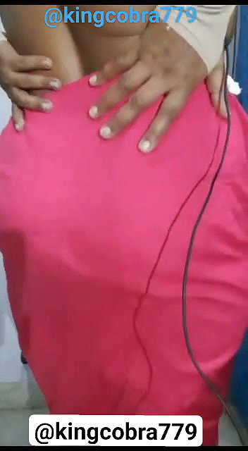 desi aunty nude show