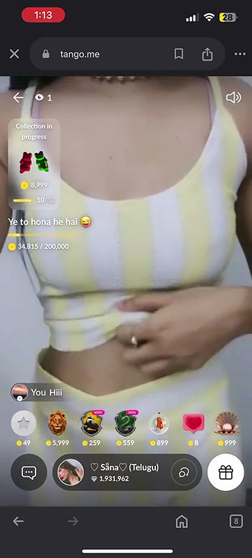 tango girl Sana nude show