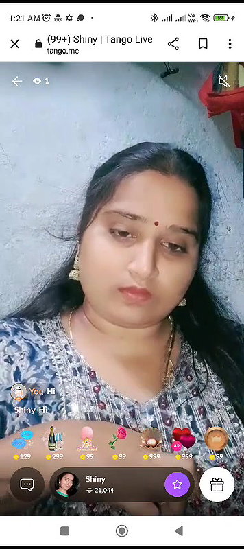 tango girl Shiny boob dikhayi