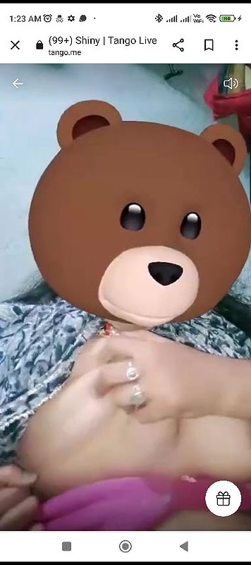 tango girl Shiny boob dikhayi