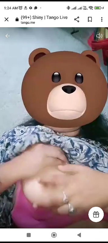 tango girl Shiny boob dikhayi