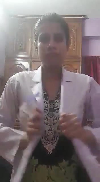 college girl nude dress change