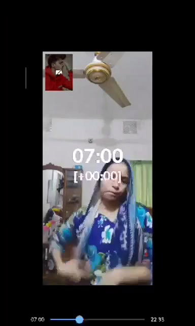 Bengali girl small boobs show on video call