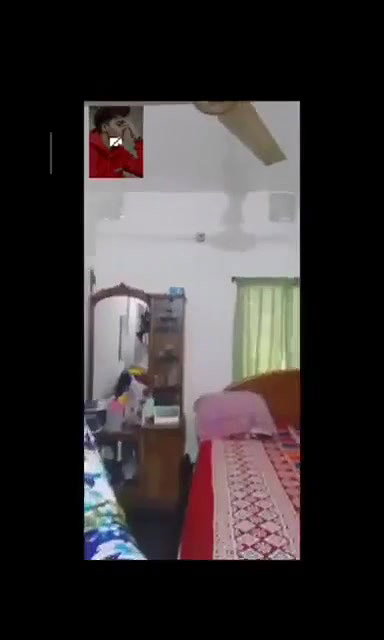Bengali girl small boobs show on video call