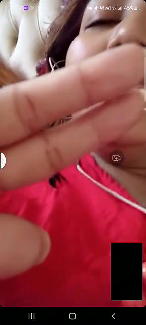 chubby bhabhi nude pussy fingering on call