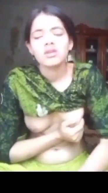 horny girl boobs show for her boyfriend viral MMS