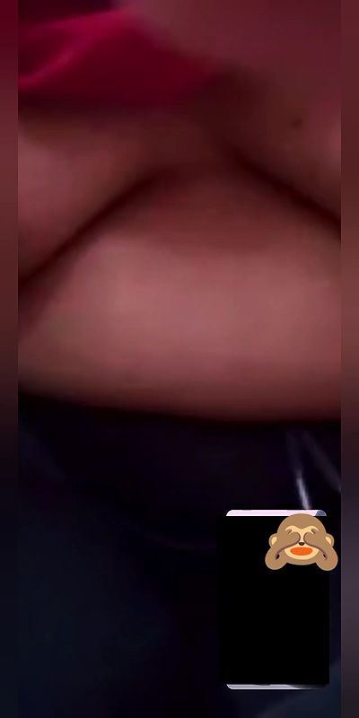 Chubby Girl Showing lover