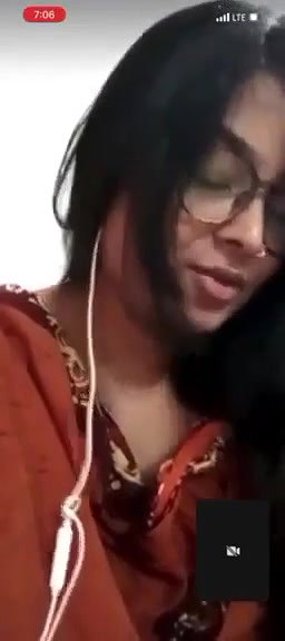 innocent girlfriend showing big boobs on call