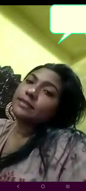 nude Indian fingering bhabhi shows bald pussy