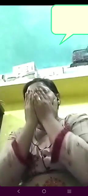 nude Indian fingering bhabhi shows bald pussy
