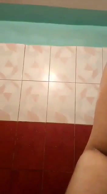 Bangla naked bathing girl viral bathroom clip