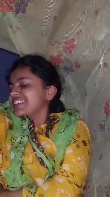 GF boob press and viral sex with boyfriend
