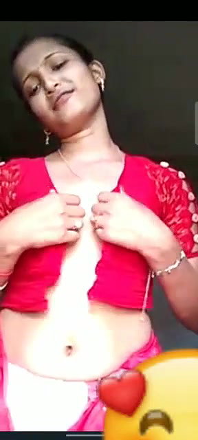 19yo village girl opening blouse viral boob show
