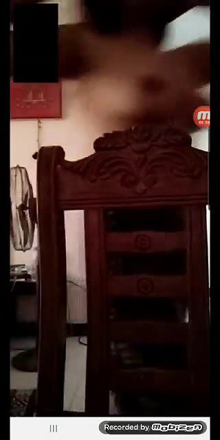 Desi big boobs bhabhi viral nude pussy rubbing