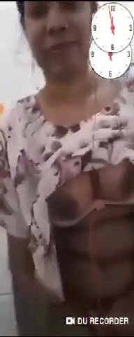 bhabhi boob press and nude desi video call