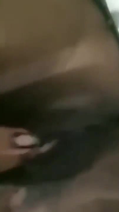 bhabhi showing pussy and desi fingering viral clip
