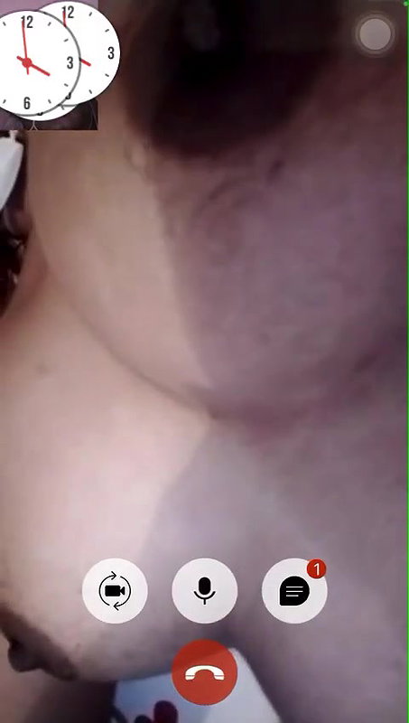 Bengali girl video call showing big boobs