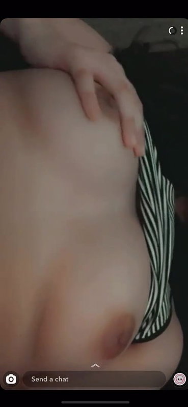 Instagram Bengali girl boobs show viral selfie