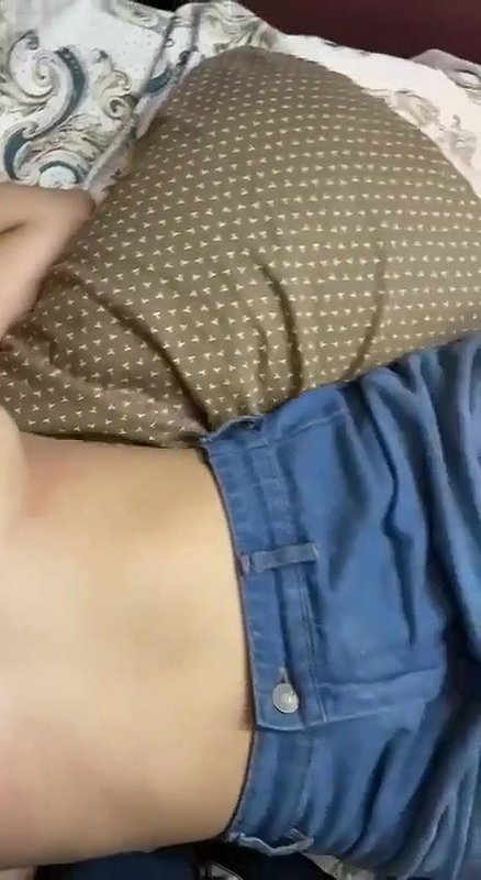 gf slap nude