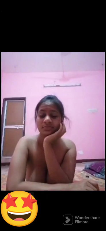 Desi Girlfriend Boobs Show on Video Call