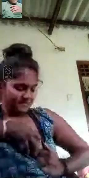 Tamil girl teasing big boobs viral show on call