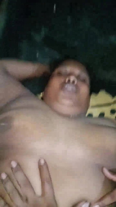 mature bhabhi big boobs pressing and pussy fuck