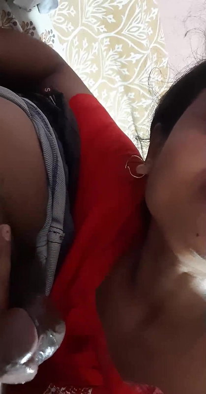 Bengali bhabhi tasting dick for first time sex mms