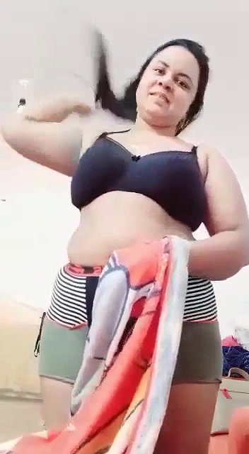 Indian fsiblog busty girl nude selfie exposed