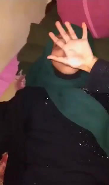 Bangla hijabi girl pussy fucking viral sex video