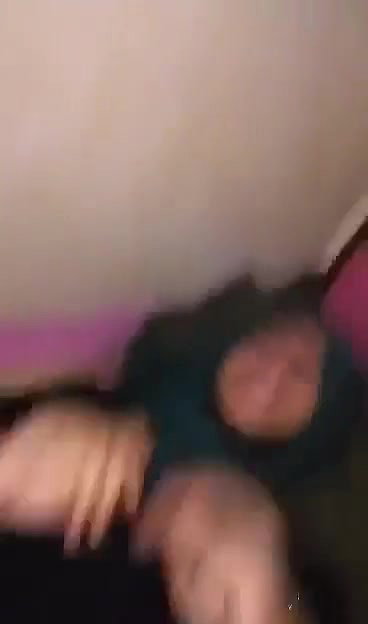 Bangla hijabi girl pussy fucking viral sex video