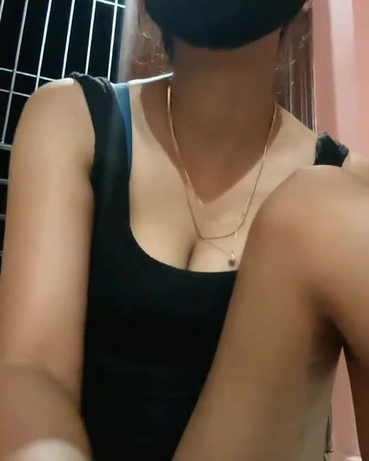 Indian Girl Zoom Pussy Cam Out Goal Reached
