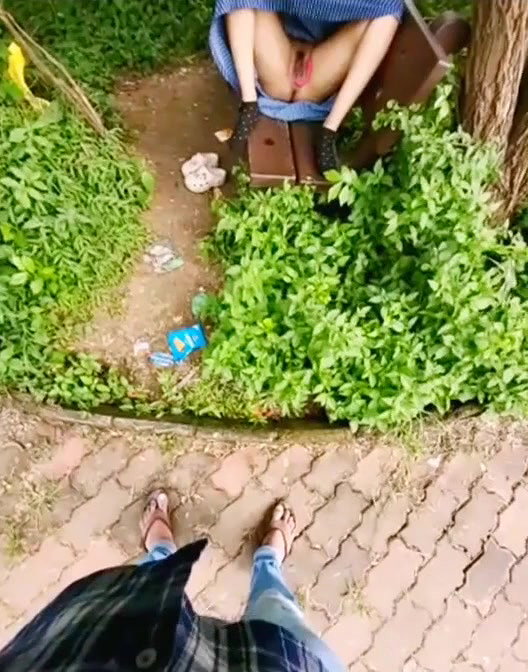 Miss Malaika Public place Nude Pussy Show Masturbation