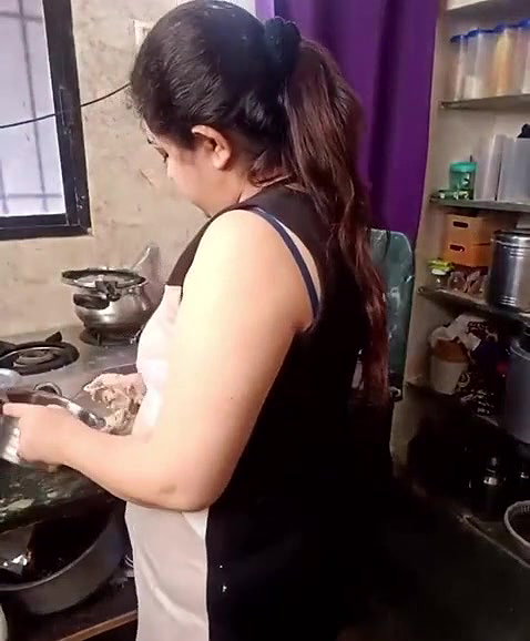 Desi Prince pussy show