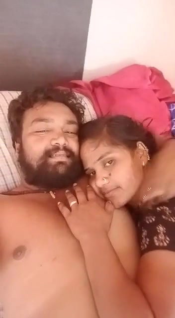 Desi wife xxx romance with hubby viral video