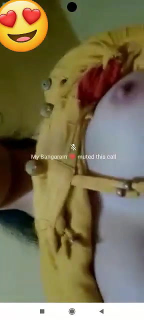 Andhra Pradesh Telugu girl boob show viral MMS