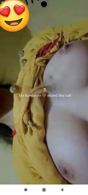 Andhra Pradesh Telugu girl boob show viral MMS