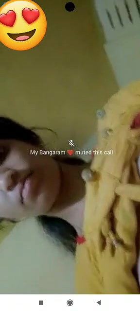 Andhra Pradesh Telugu girl boob show viral MMS