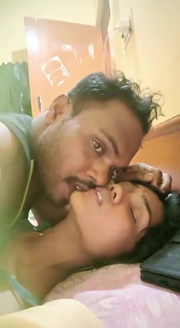 hairy pussy desi wife sex video with hubby