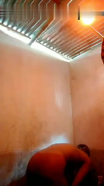 unmarried desi bhabhi viral nude bath video