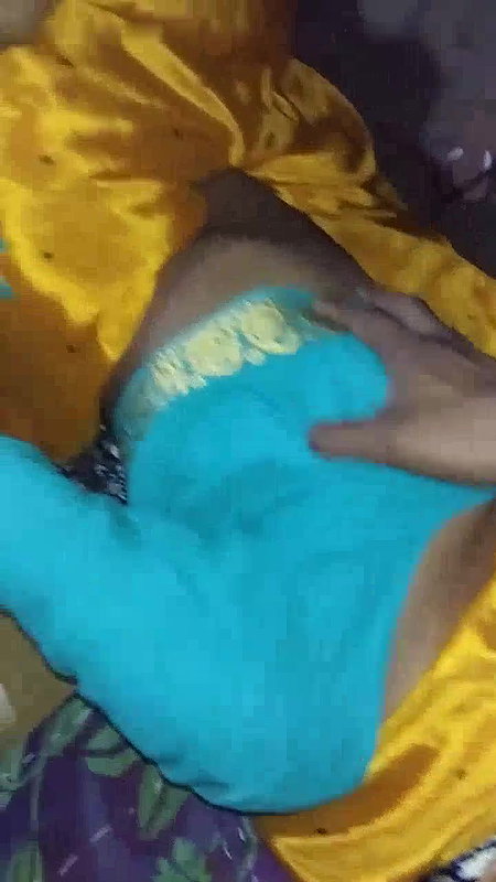 village bhabhi sex blowjob while boob press