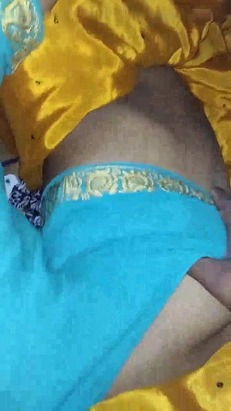 village bhabhi sex blowjob while boob press