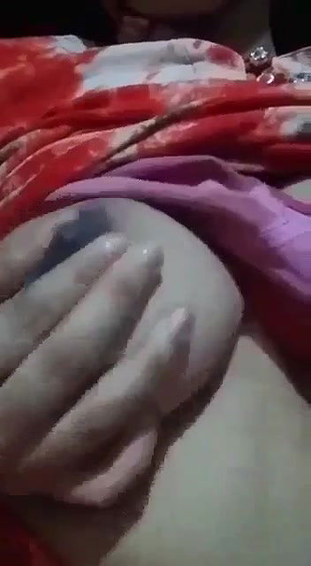 Bangla Gf Showing Bigboobs
