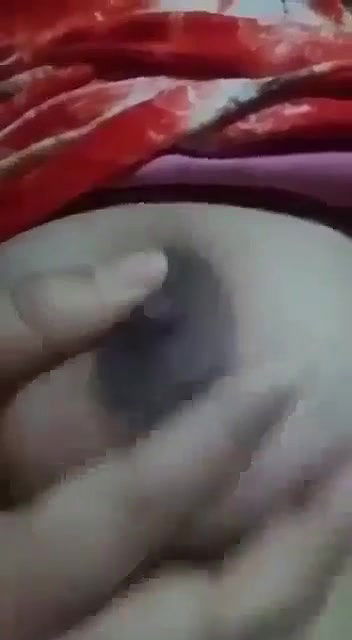 Bangla Gf Showing Bigboobs