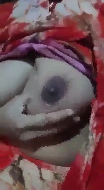 Bangla Gf Showing Bigboobs