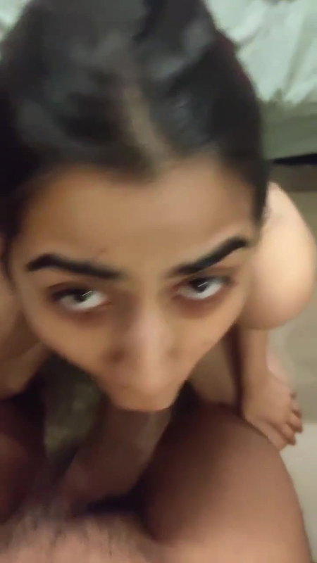 GfBj